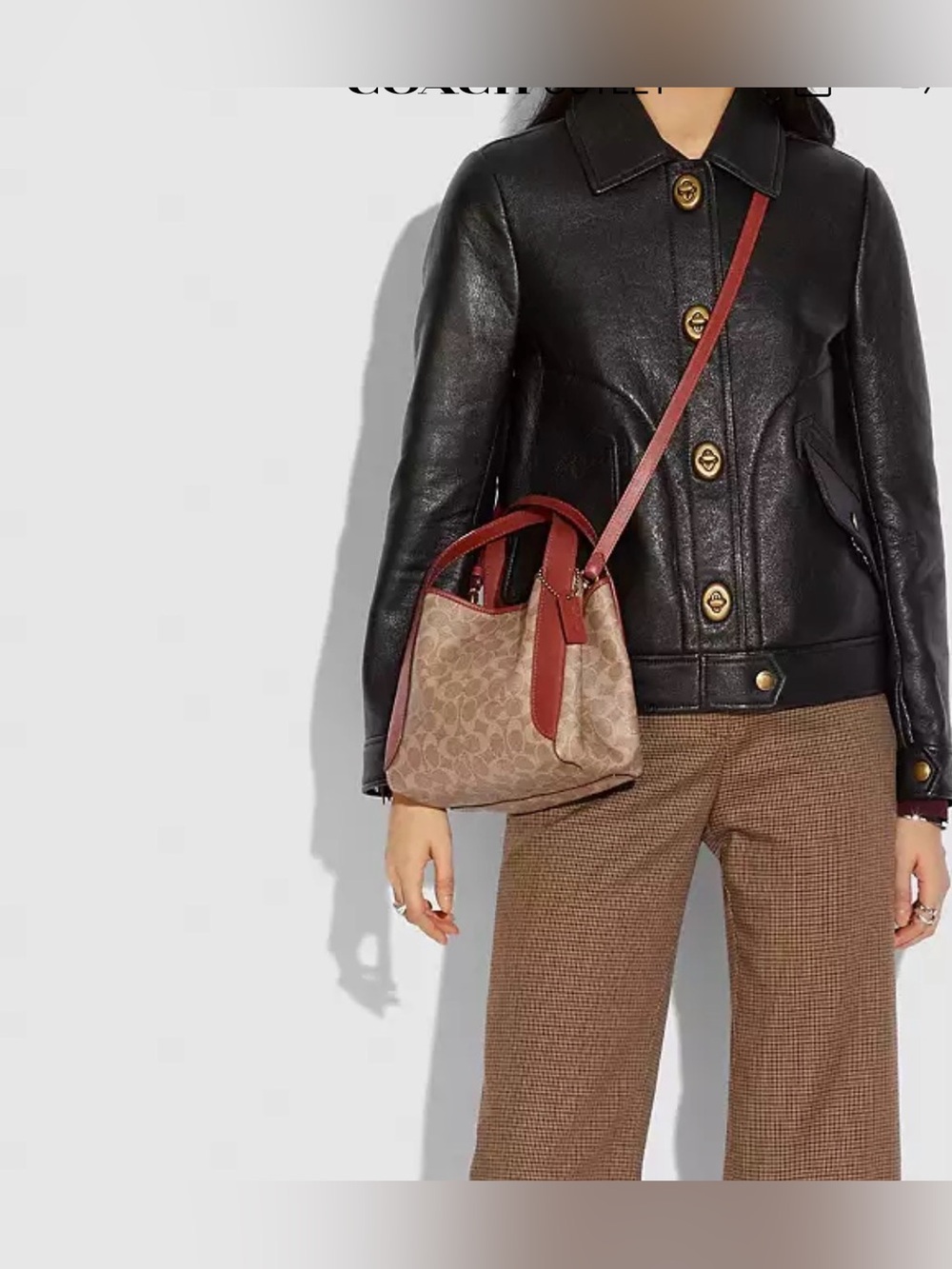 Coach Hadley Hobo 21 In Signature Canvas. New no tag. Color tan caramel